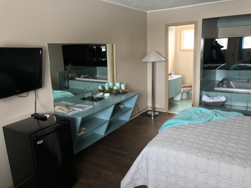 Motel Belle Riviere 생장쉬르리슐리에 외부 사진